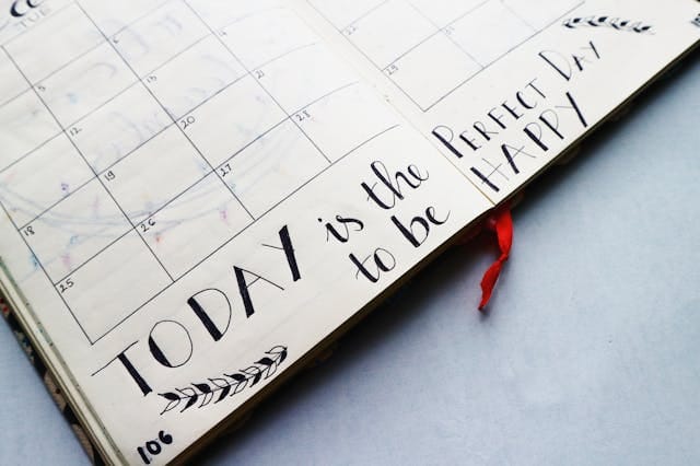 paper calendar planner
